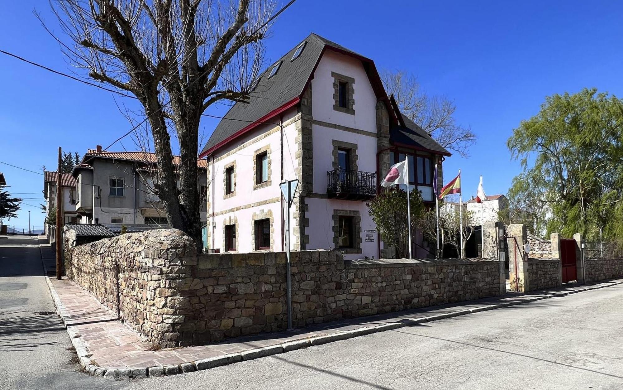 Posada Villa Rosa Reinosa Exterior foto